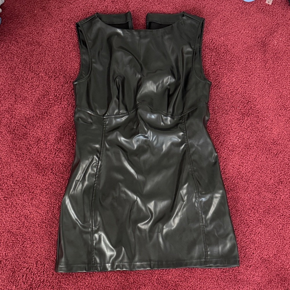 Viral TikTok Black Sleeveless Mini Dress